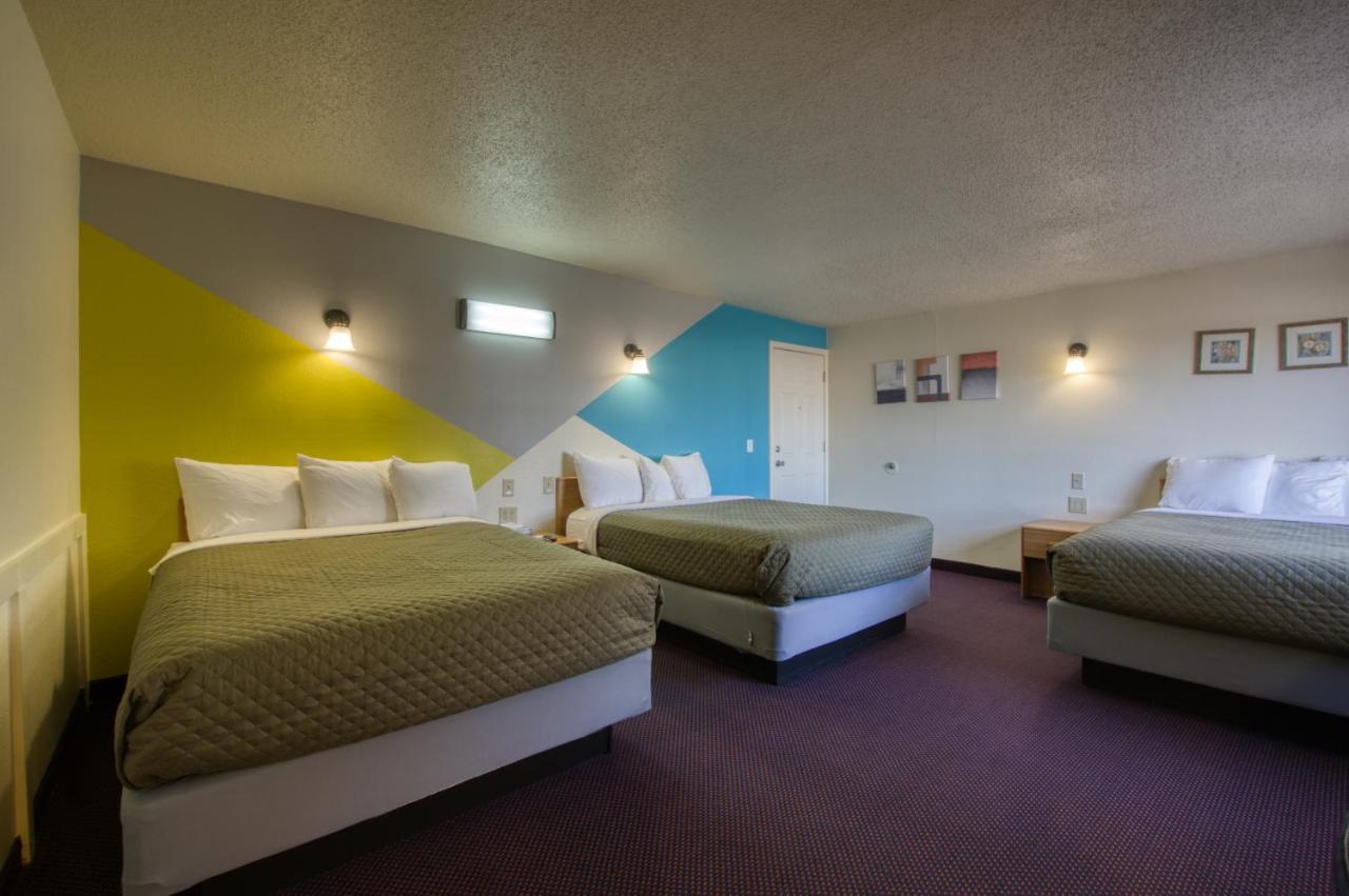 Western Motel Shamrock Exterior photo